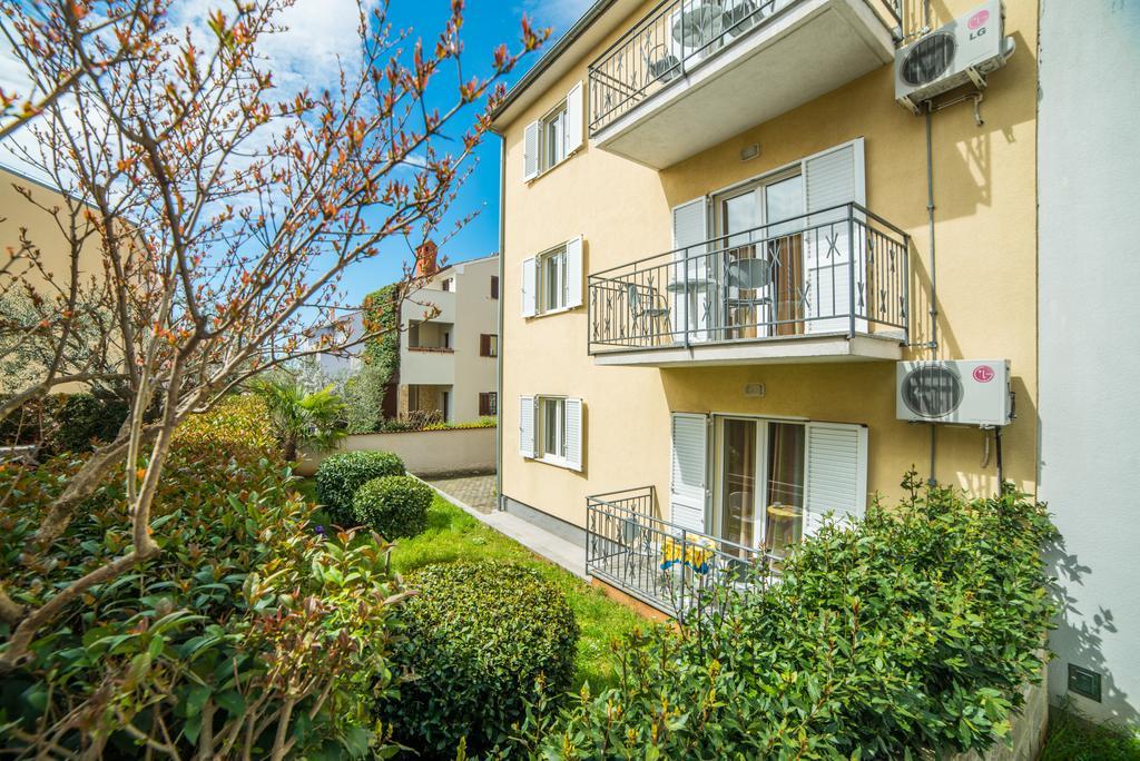 Apartments Bella Rovinj Exteriör bild
